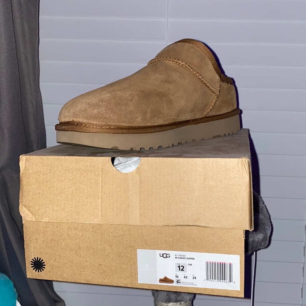 🌟 Brand New UGG Slippers🌟